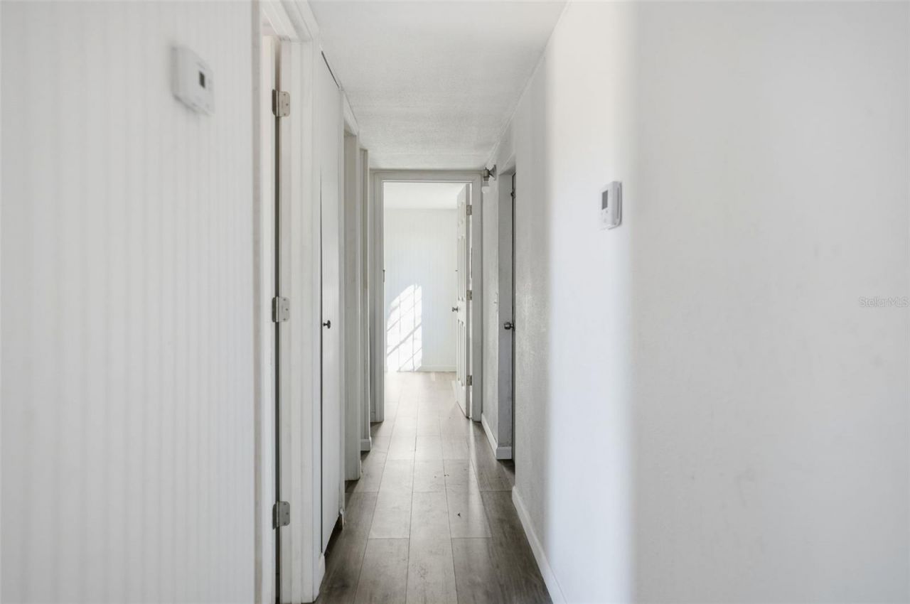 9727 Lake Drive, Weeki Wachee, FL 34613 Photo