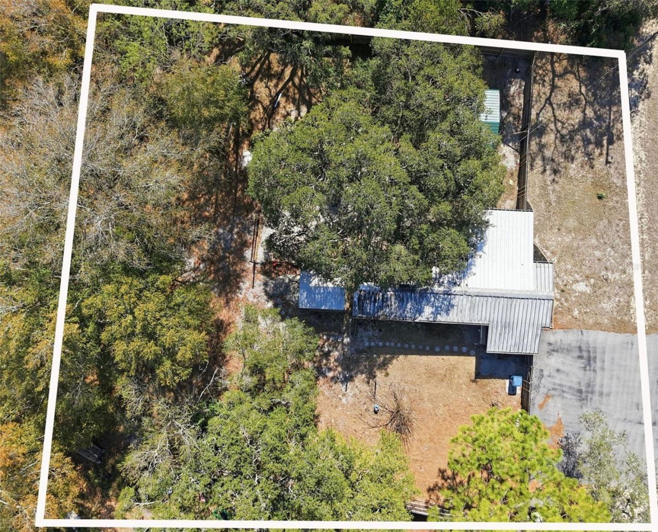 9727 Lake Drive, Weeki Wachee, FL 34613 Photo