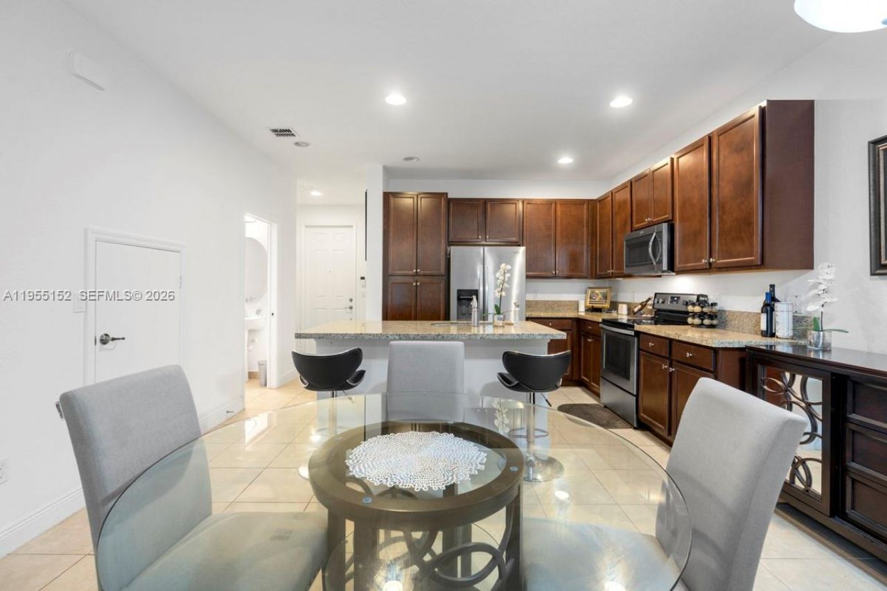 4644 Windmill Ln, Davie, FL 33328 Photo