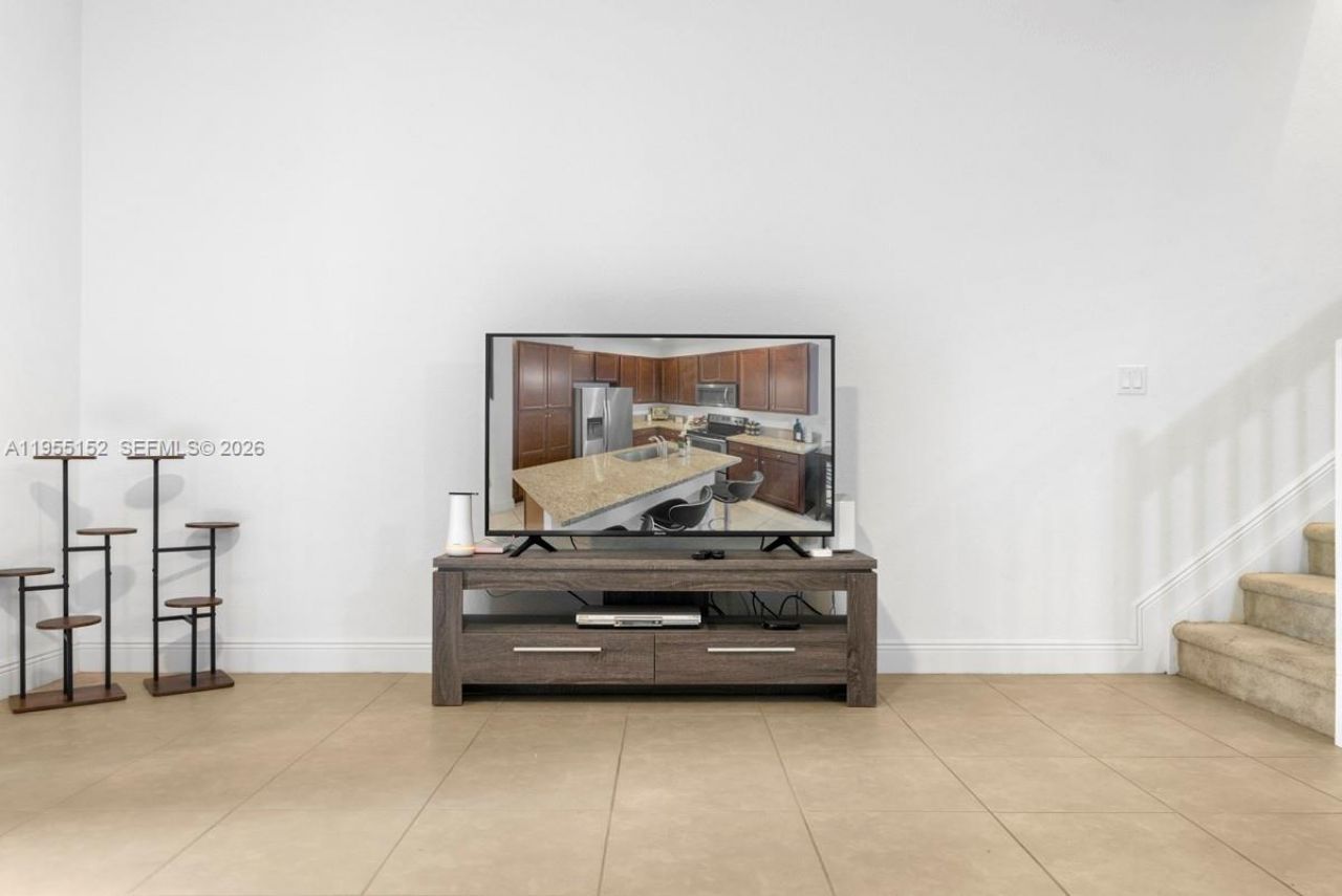 4644 Windmill Ln, Davie, FL 33328 Photo