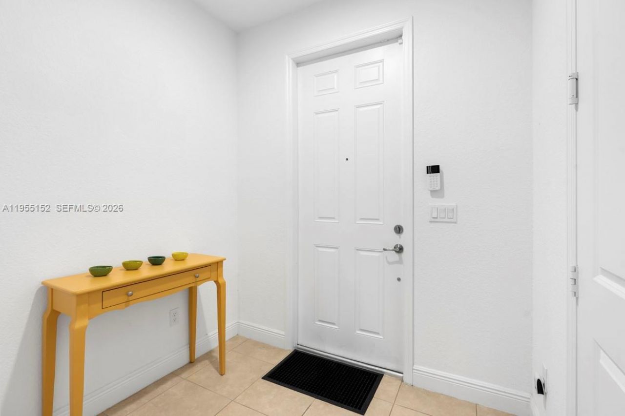 4644 Windmill Ln, Davie, FL 33328 Photo