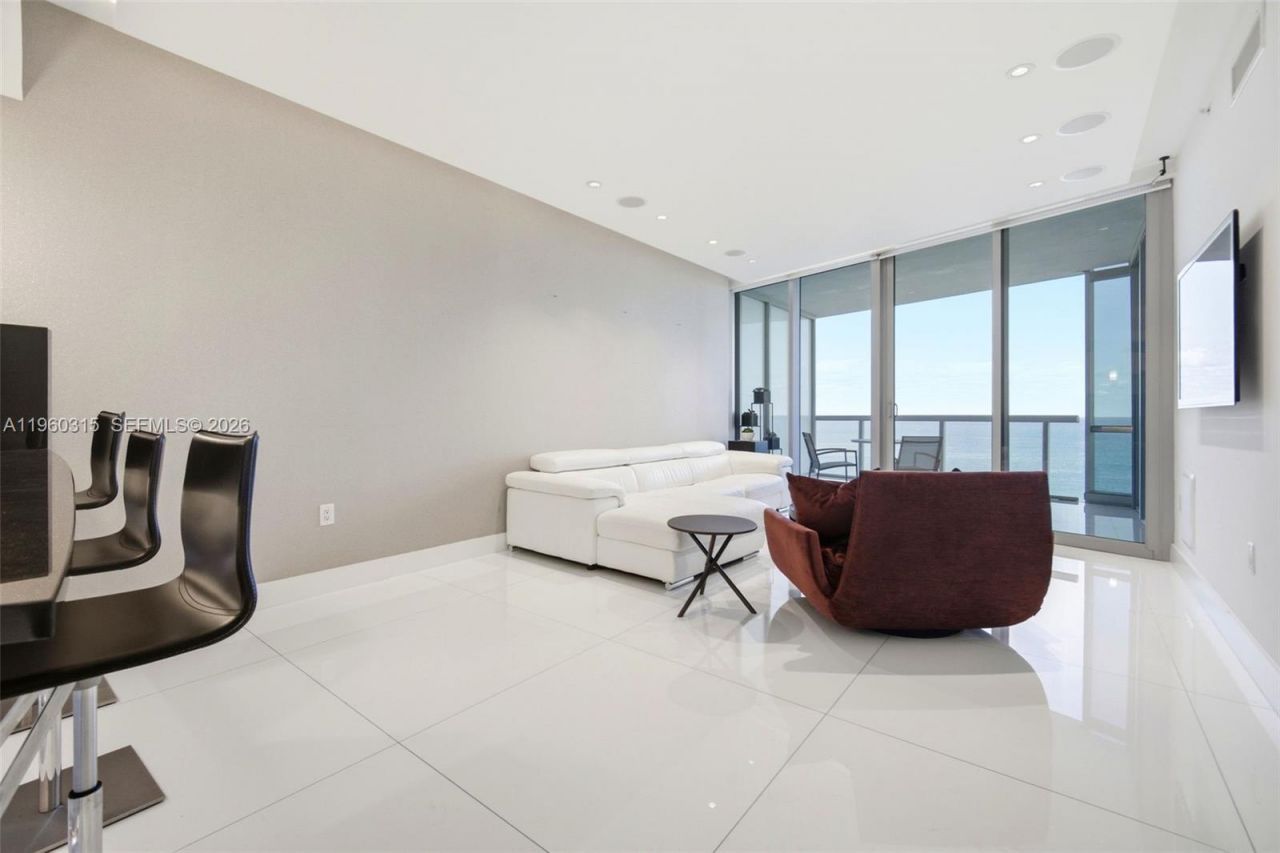 17121 Collins Ave , Unit 1606, Sunny Isles Beach, FL 33160 Photo