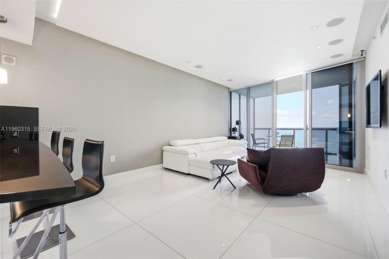 17121 Collins Ave , Unit 1606, Sunny Isles Beach, FL 33160 Photo