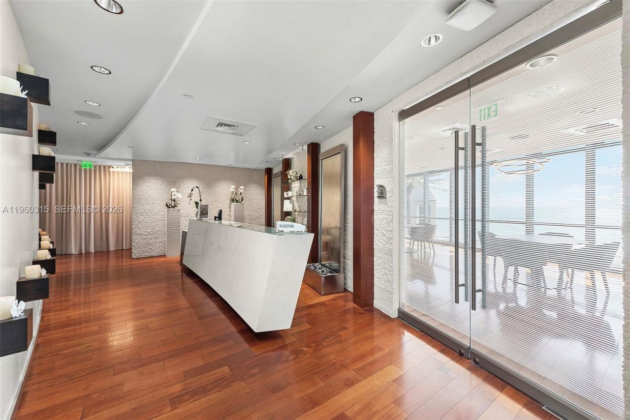 17121 Collins Ave , Unit 1606, Sunny Isles Beach, FL 33160 Photo