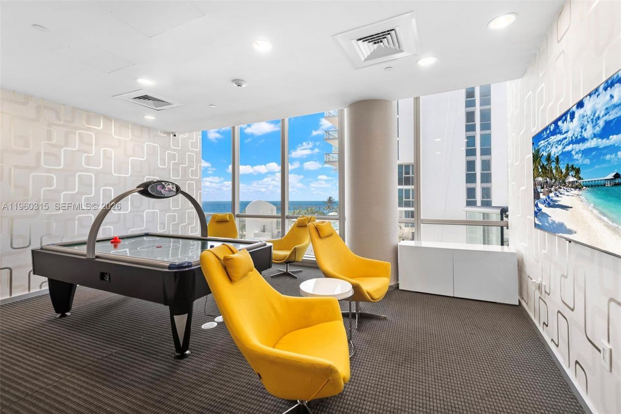 17121 Collins Ave , Unit 1606, Sunny Isles Beach, FL 33160 Photo