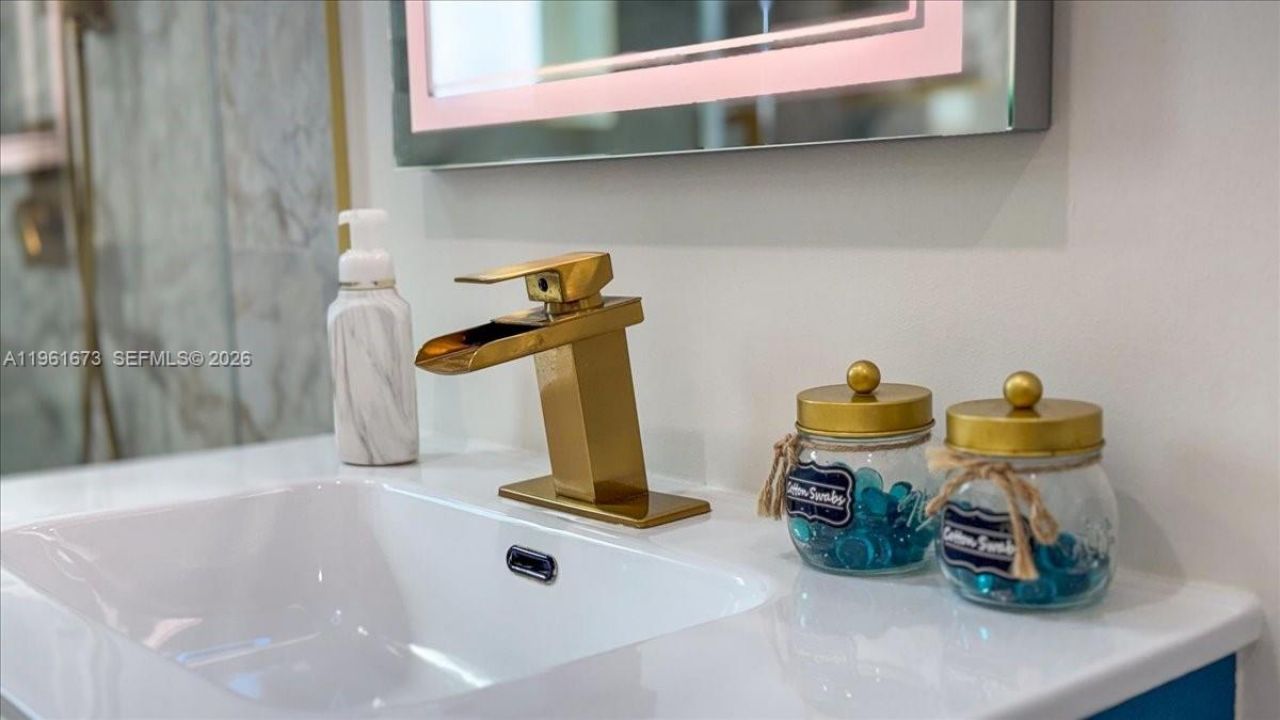 2400 SW 21st Ter, Miami, FL 33145 Photo