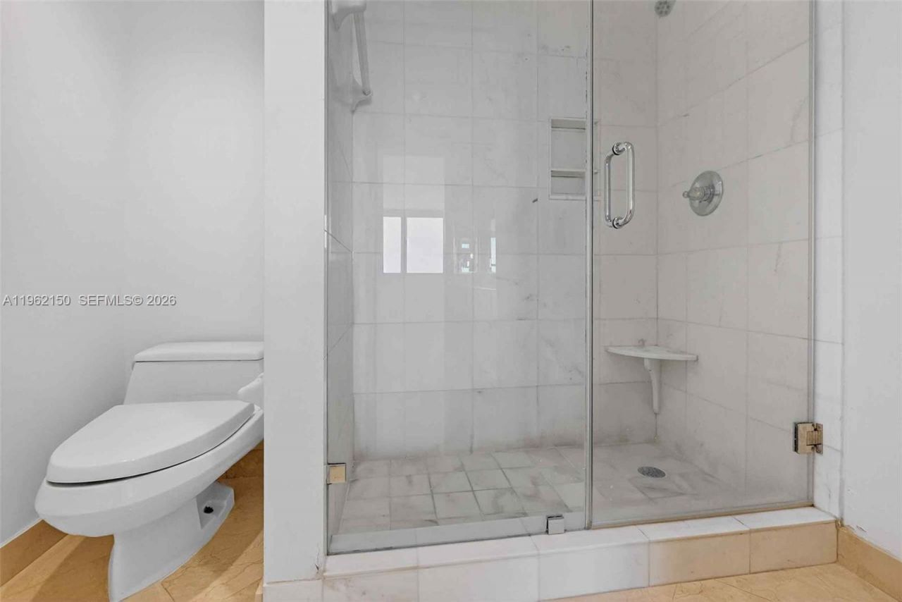 2 Grove Isle Dr, Unit B1505, Miami, FL 33133 Photo