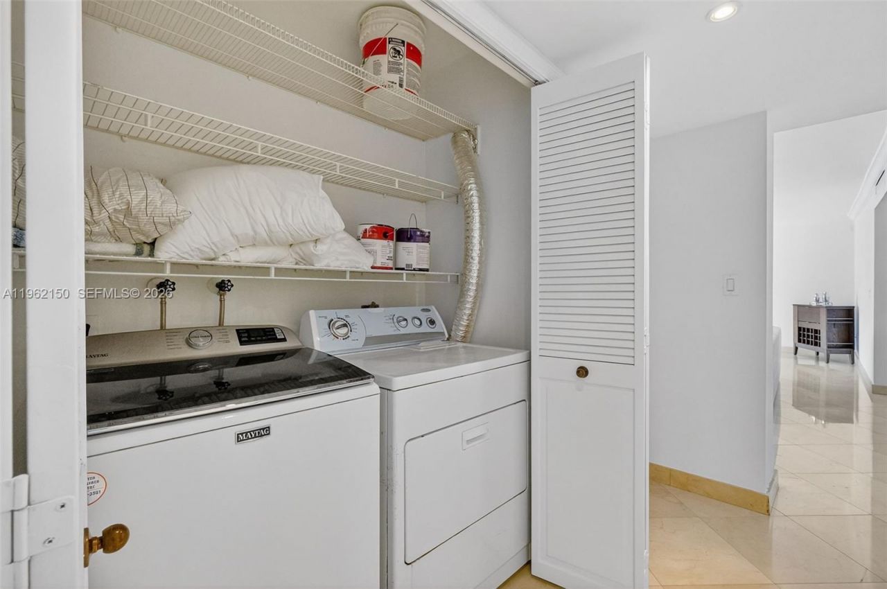 2 Grove Isle Dr, Unit B1505, Miami, FL 33133 Photo