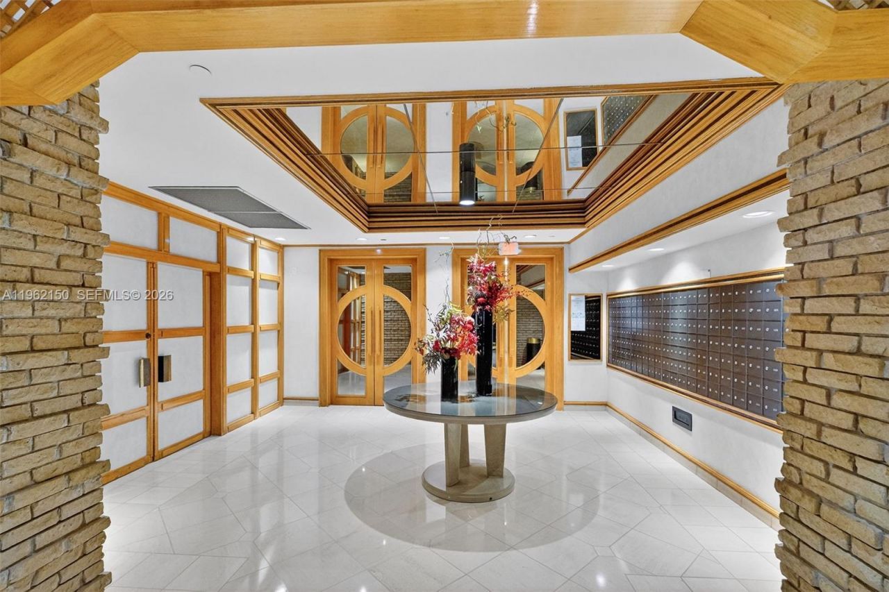 2 Grove Isle Dr, Unit B1505, Miami, FL 33133 Photo