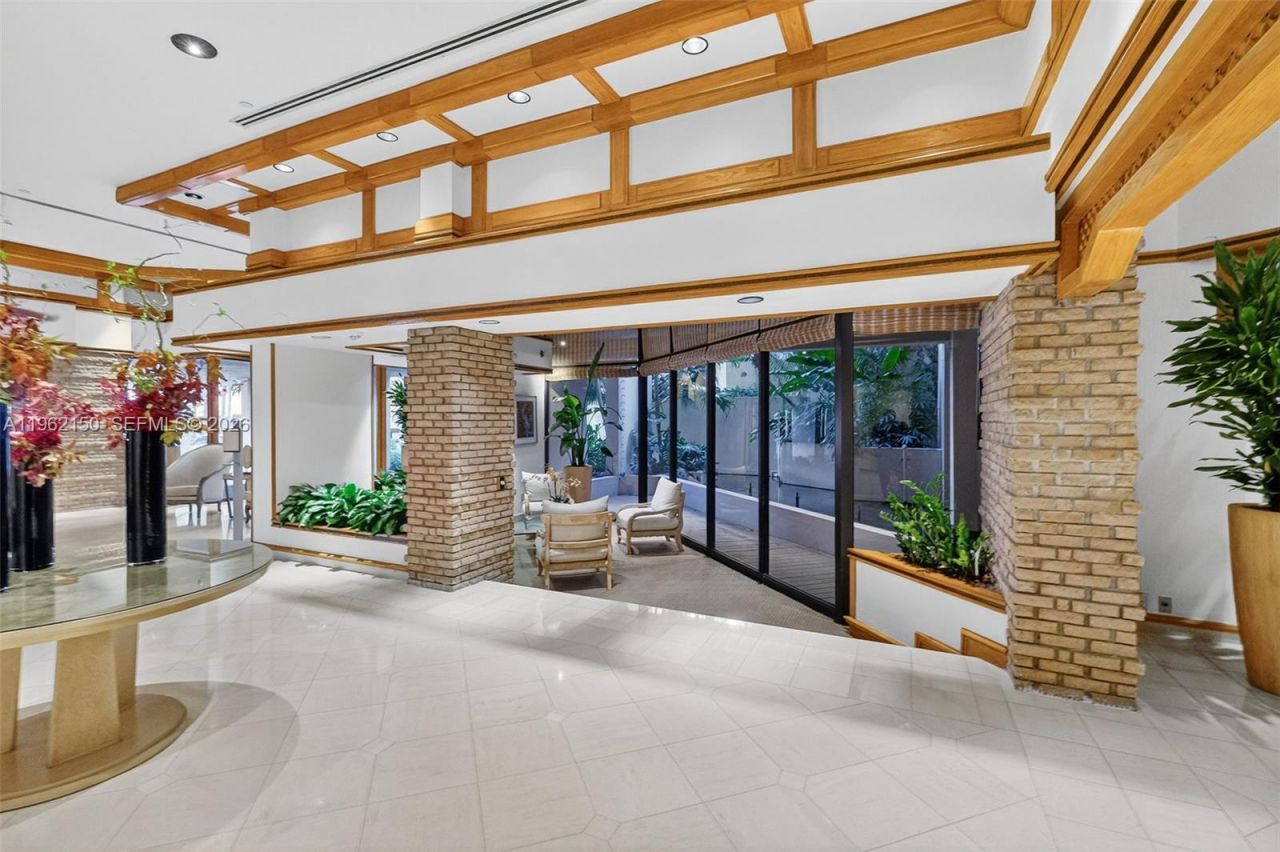 2 Grove Isle Dr, Unit B1505, Miami, FL 33133 Photo