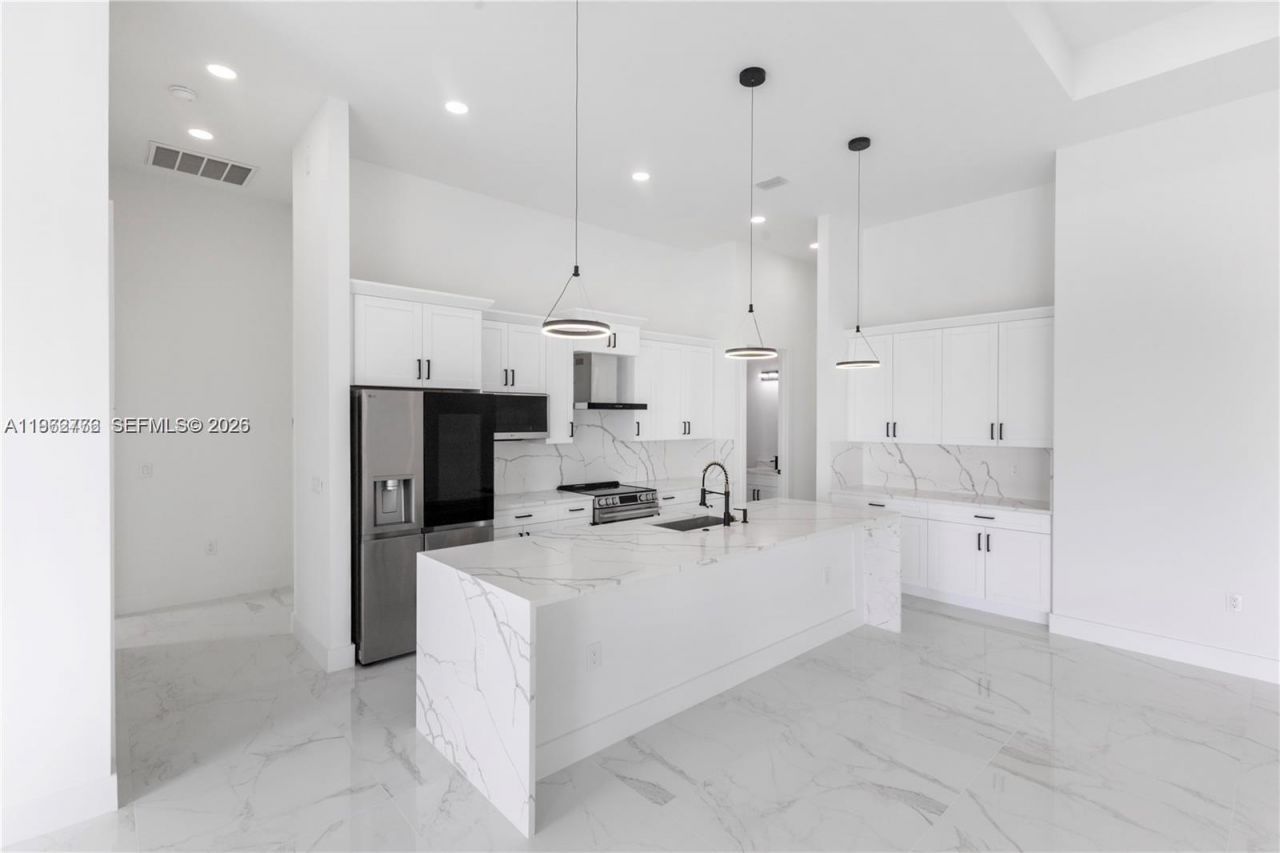 4330 NW 34th Ave, Cape Coral, FL 33993 Photo