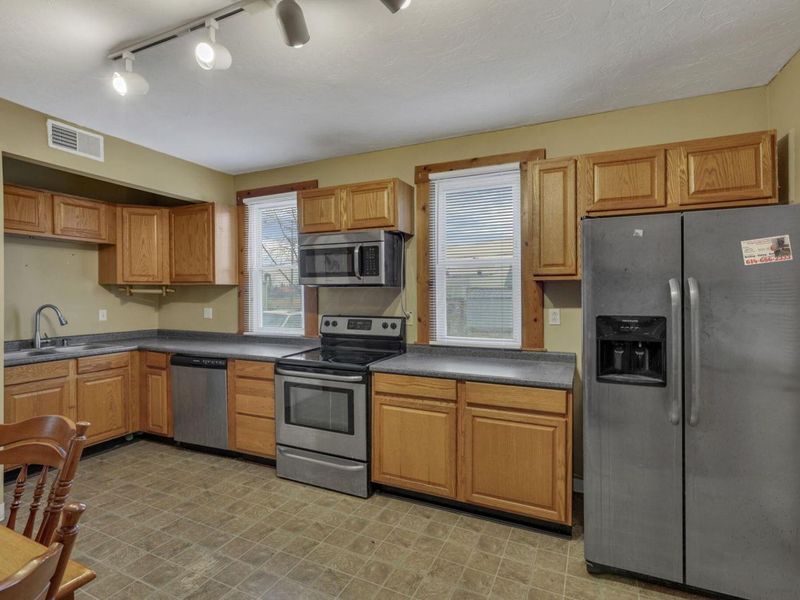 336 Fort Street, Bremen, OH 43107 Photo 11