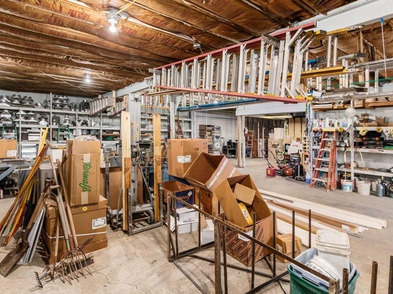 1154 S High Street , Columbus, OH 43206 Photo 15