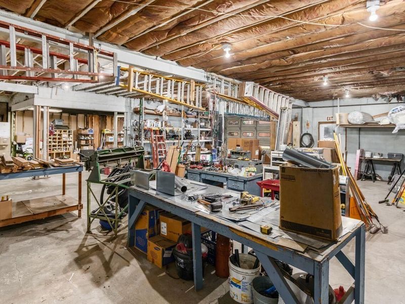 1154 S High Street , Columbus, OH 43206 Photo 16