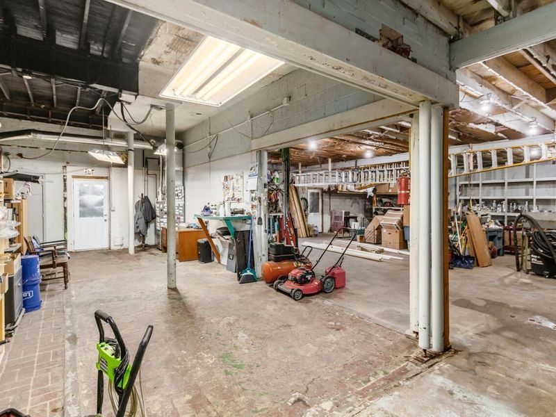 1154 S High Street , Columbus, OH 43206 Photo 19