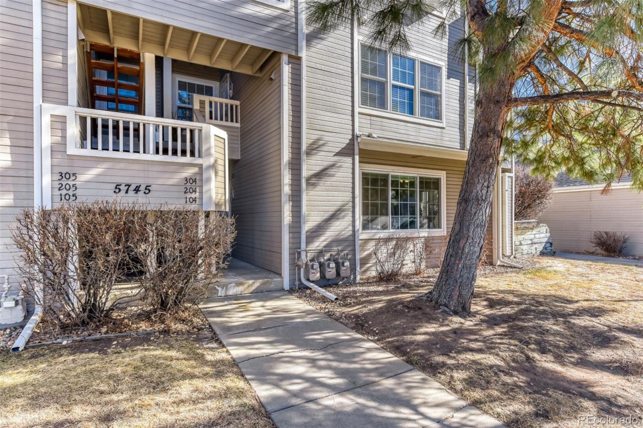 5745 W Atlantic Place, Unit 104, Lakewood, CO 80227 Main Photo