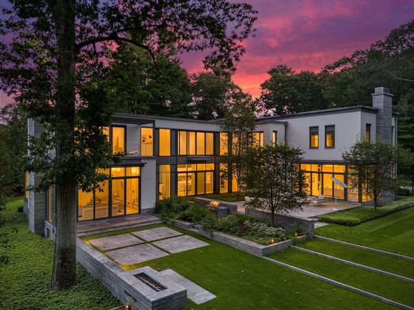 70 Possum Rd, Weston, MA 02493