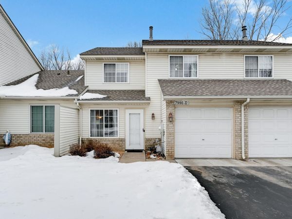 7990 Forest Boulevard, Unit D, Woodbury, MN 55125