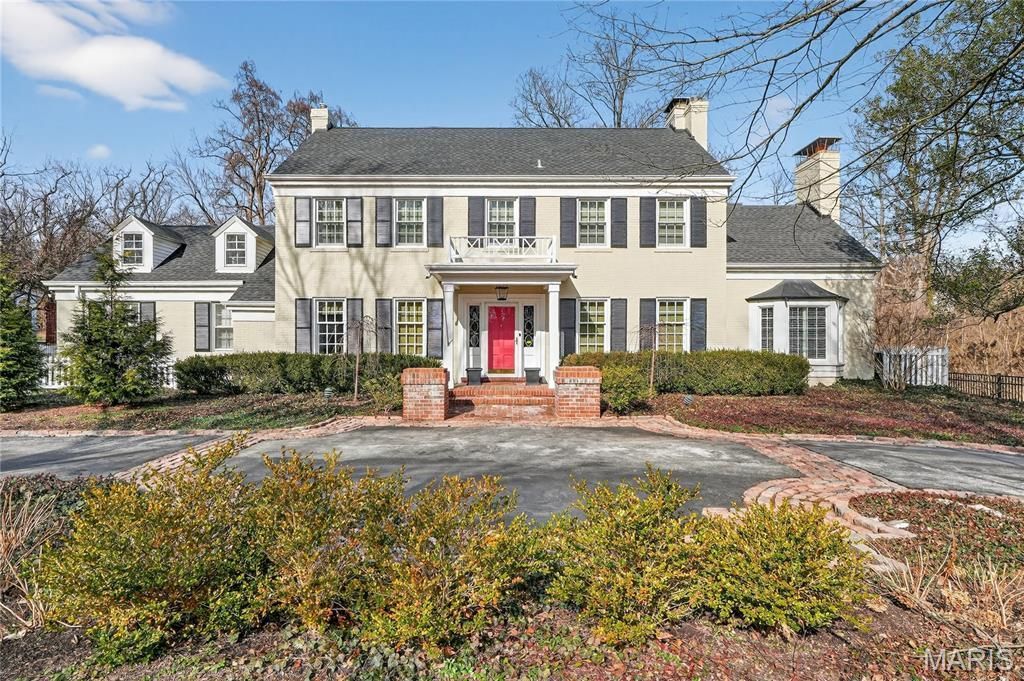 44 Picardy Lane, Ladue, MO 63124 Main Photo