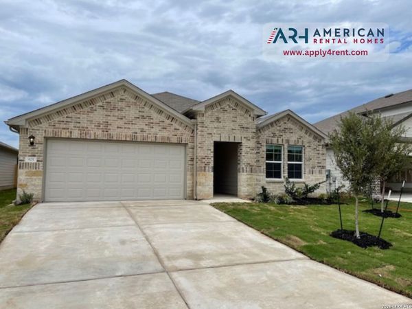 925 Armadillo, Seguin, TX 78155
