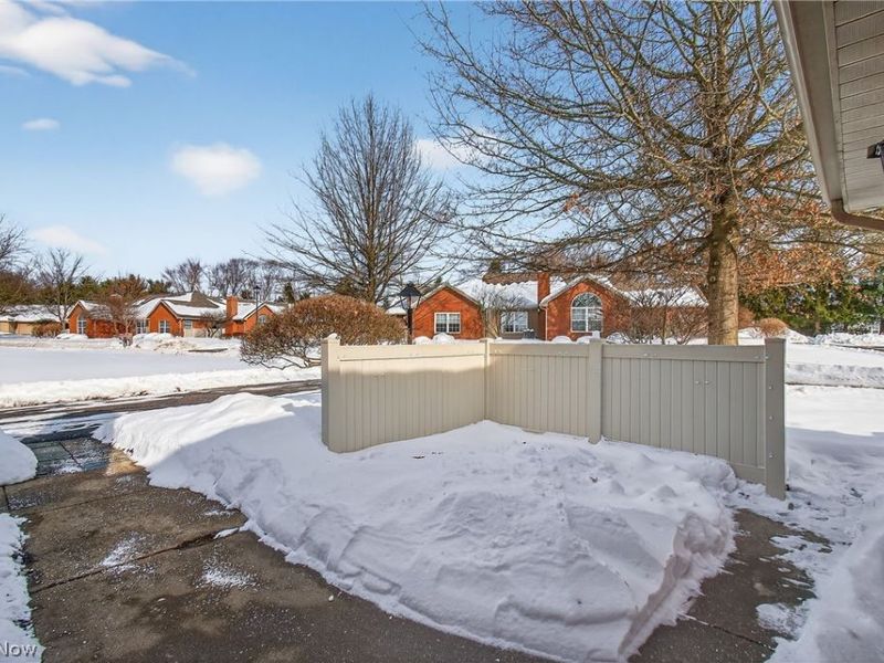 161 Beau Chemin Avenue, Louisville, OH 44641 Photo 18