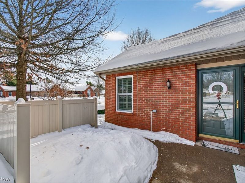 161 Beau Chemin Avenue, Louisville, OH 44641 Photo 3