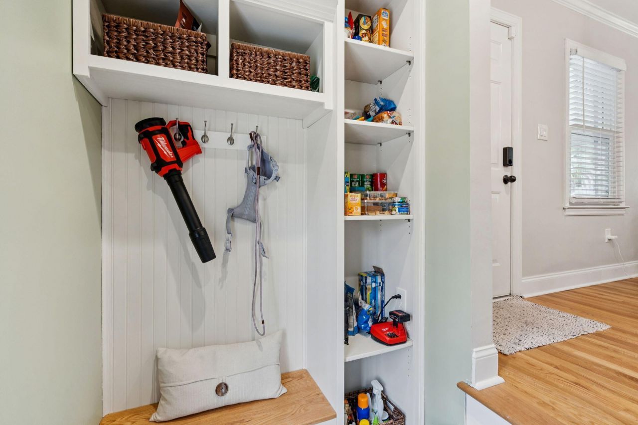 1131 Crull Drive Photo 17