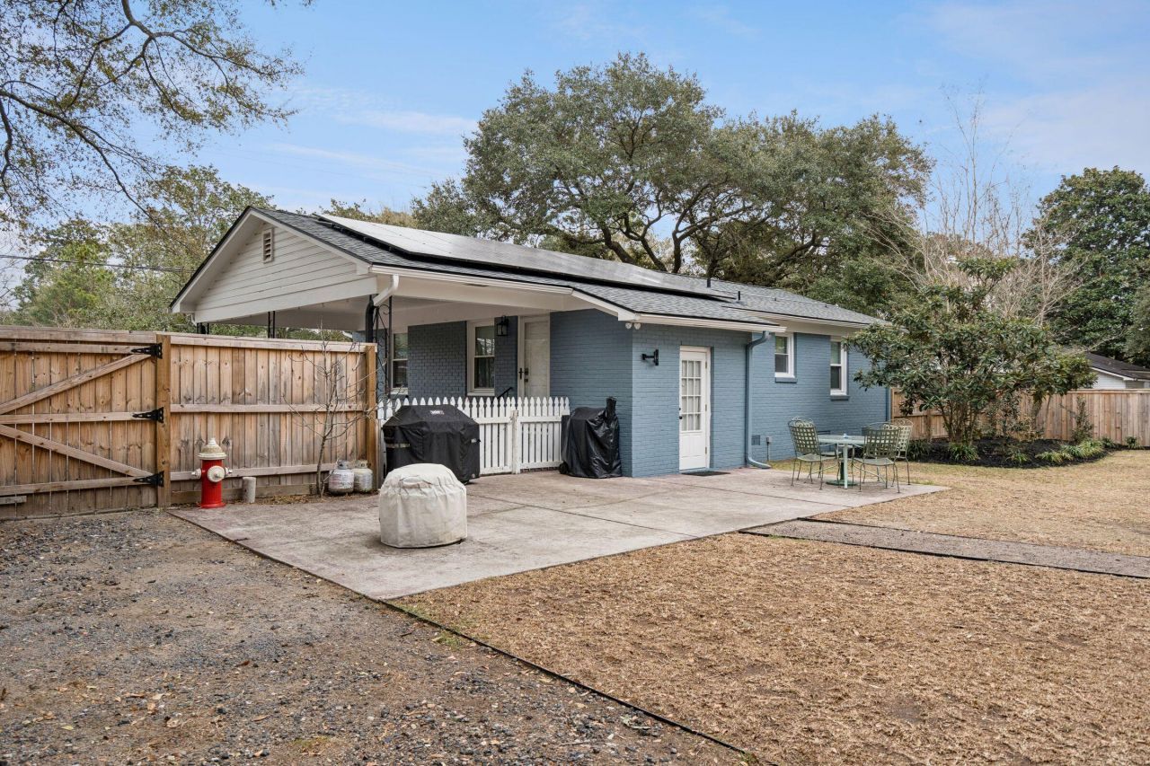 1131 Crull Drive Photo 33