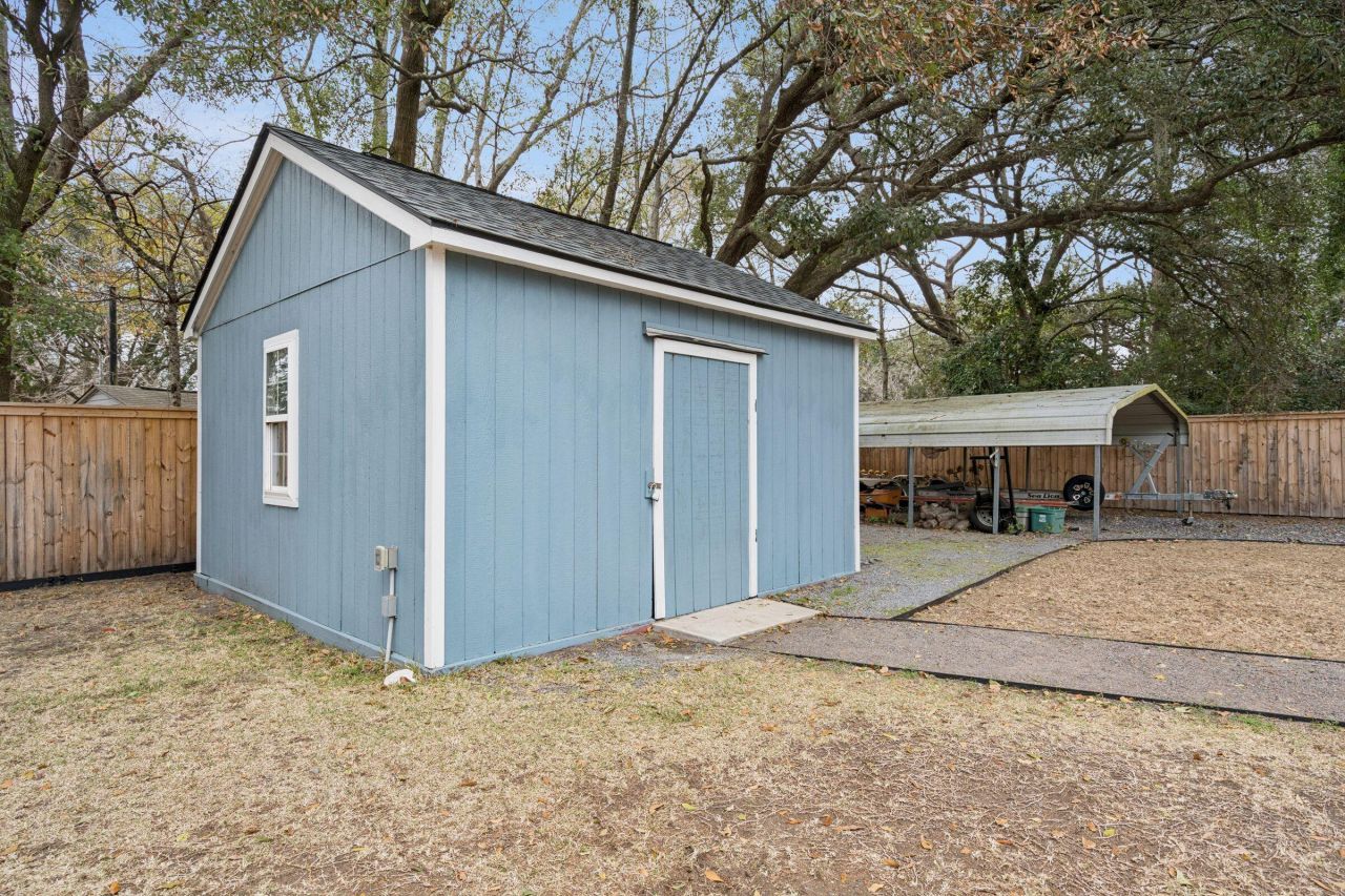 1131 Crull Drive Photo 36