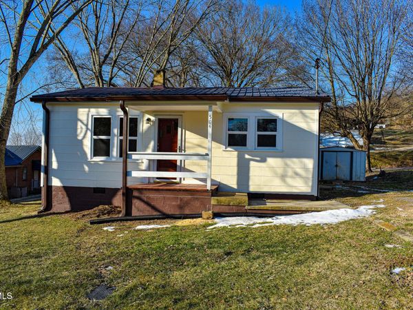 504 North Clay Street, Rogersville, TN 37857