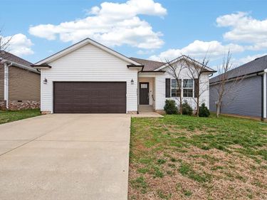 6602 Night Horse Street, Bowling Green, KY 42101
