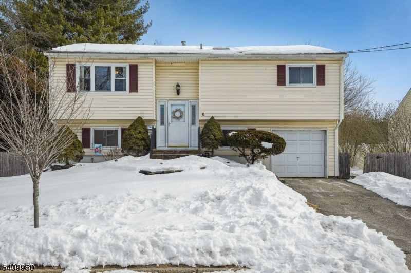 6 Herbert Ln, Hackettstown, NJ 07840 Main Photo