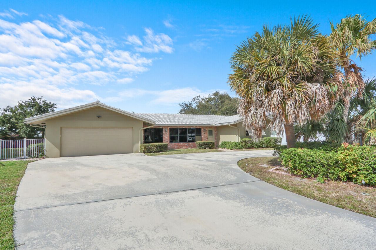 563 NW 13th Drive, Boca Raton, FL 33486 Photo