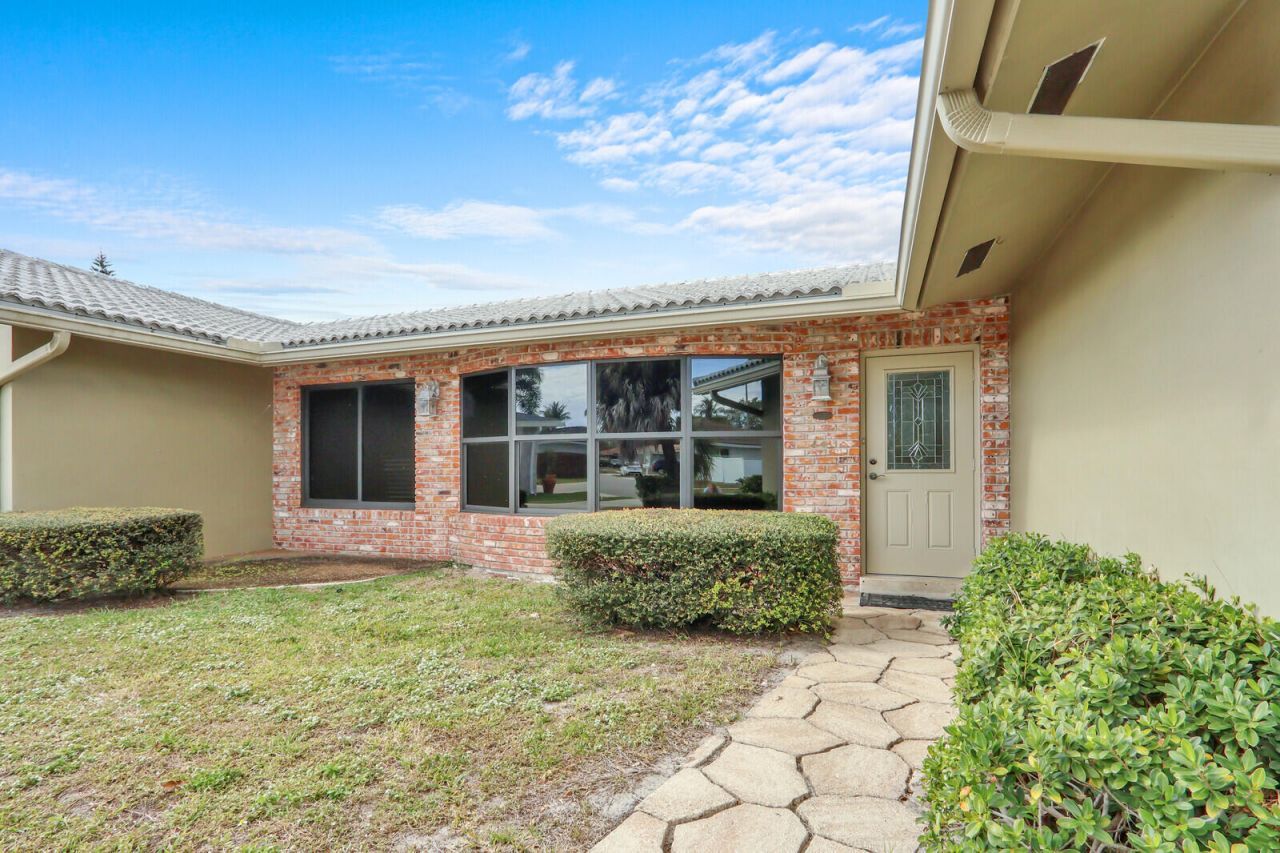 563 NW 13th Drive, Boca Raton, FL 33486 Photo