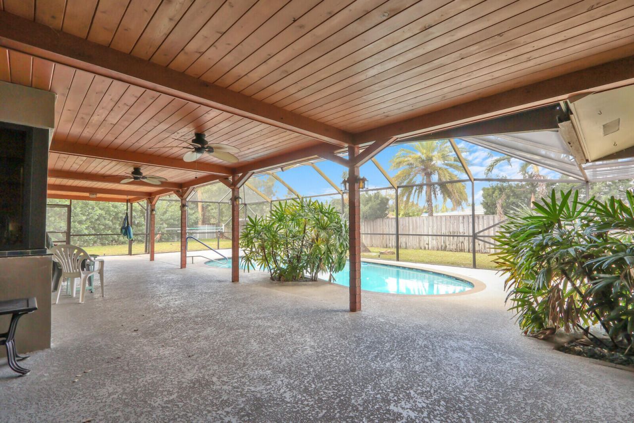 563 NW 13th Drive, Boca Raton, FL 33486 Photo