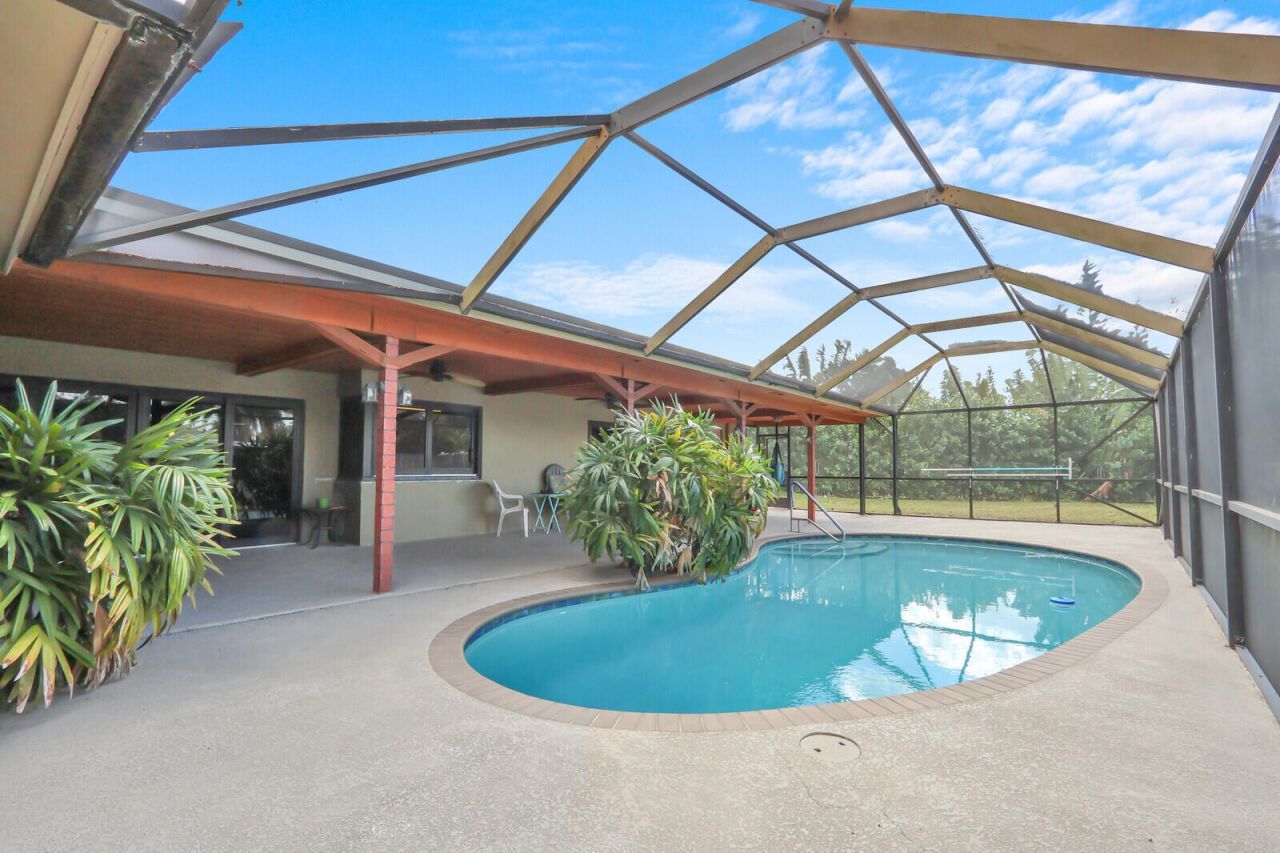 563 NW 13th Drive, Boca Raton, FL 33486 Photo