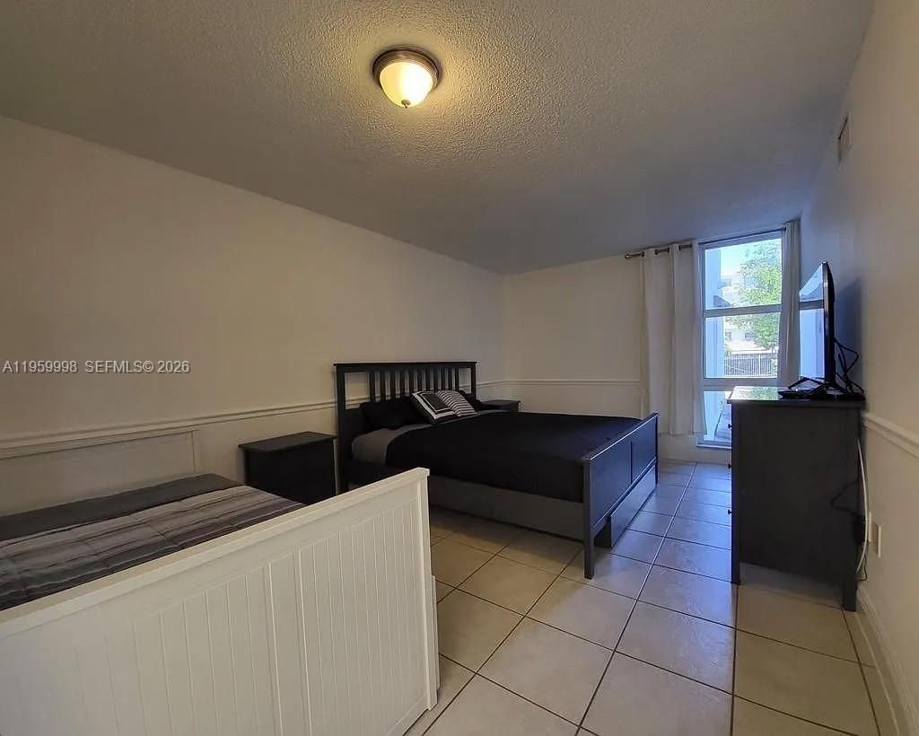 250 180th Dr, Unit 158, Sunny Isles Beach, FL 33160 Photo