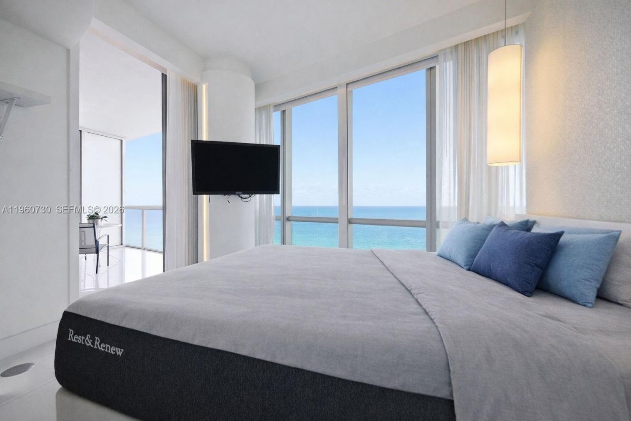 17121 Collins Ave , Unit 1606, Sunny Isles Beach, FL 33160 Photo