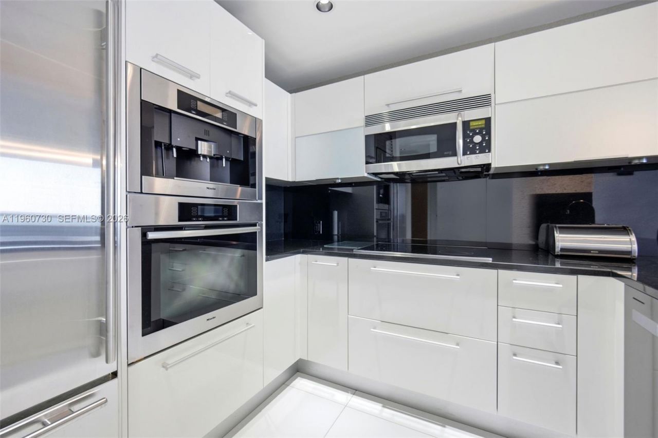 17121 Collins Ave , Unit 1606, Sunny Isles Beach, FL 33160 Photo