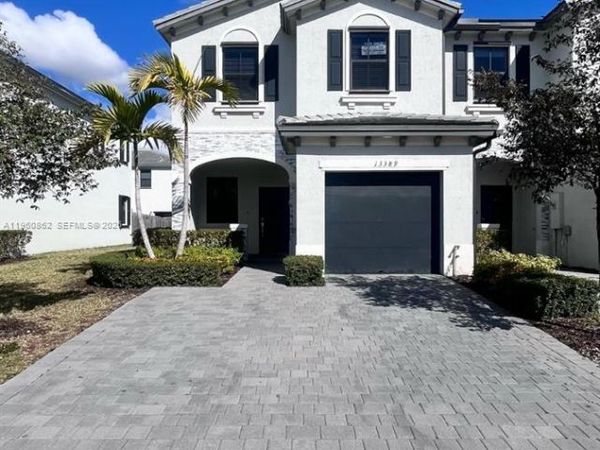 13389 SW 287th Ter, Homestead, FL 33033