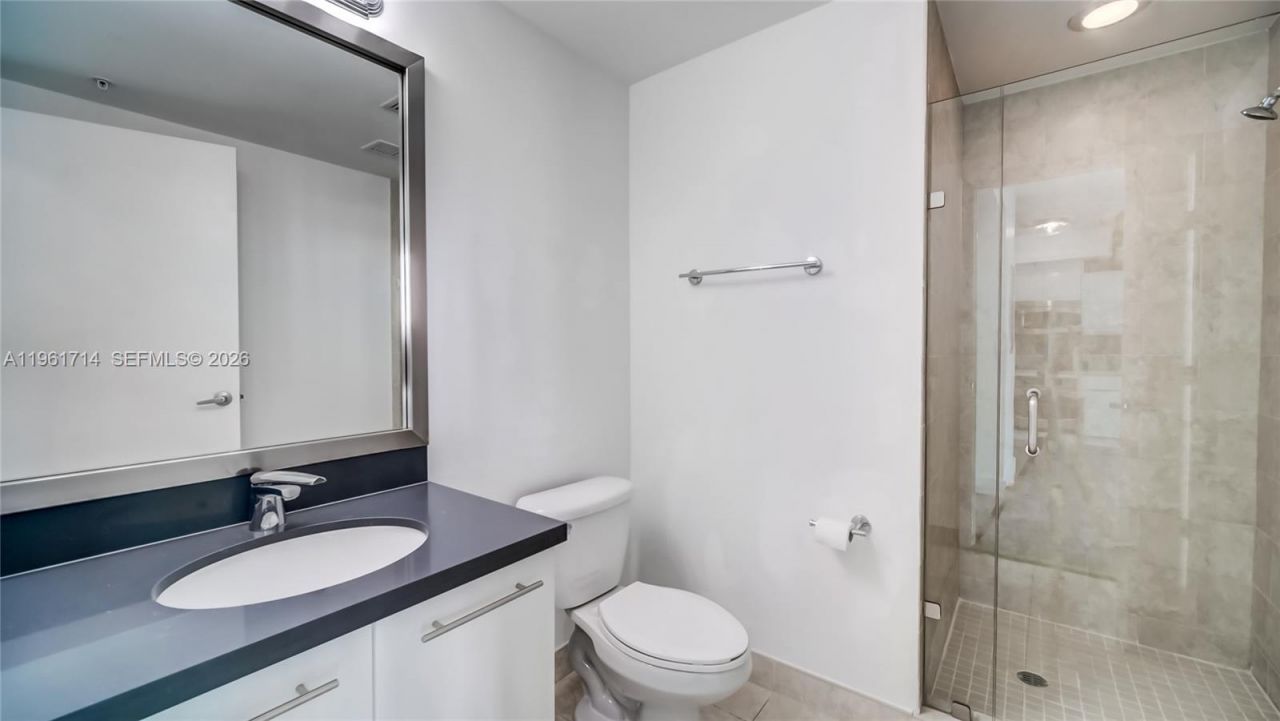 90 SW 3rd St, Unit TH706, Miami, FL 33130 Photo