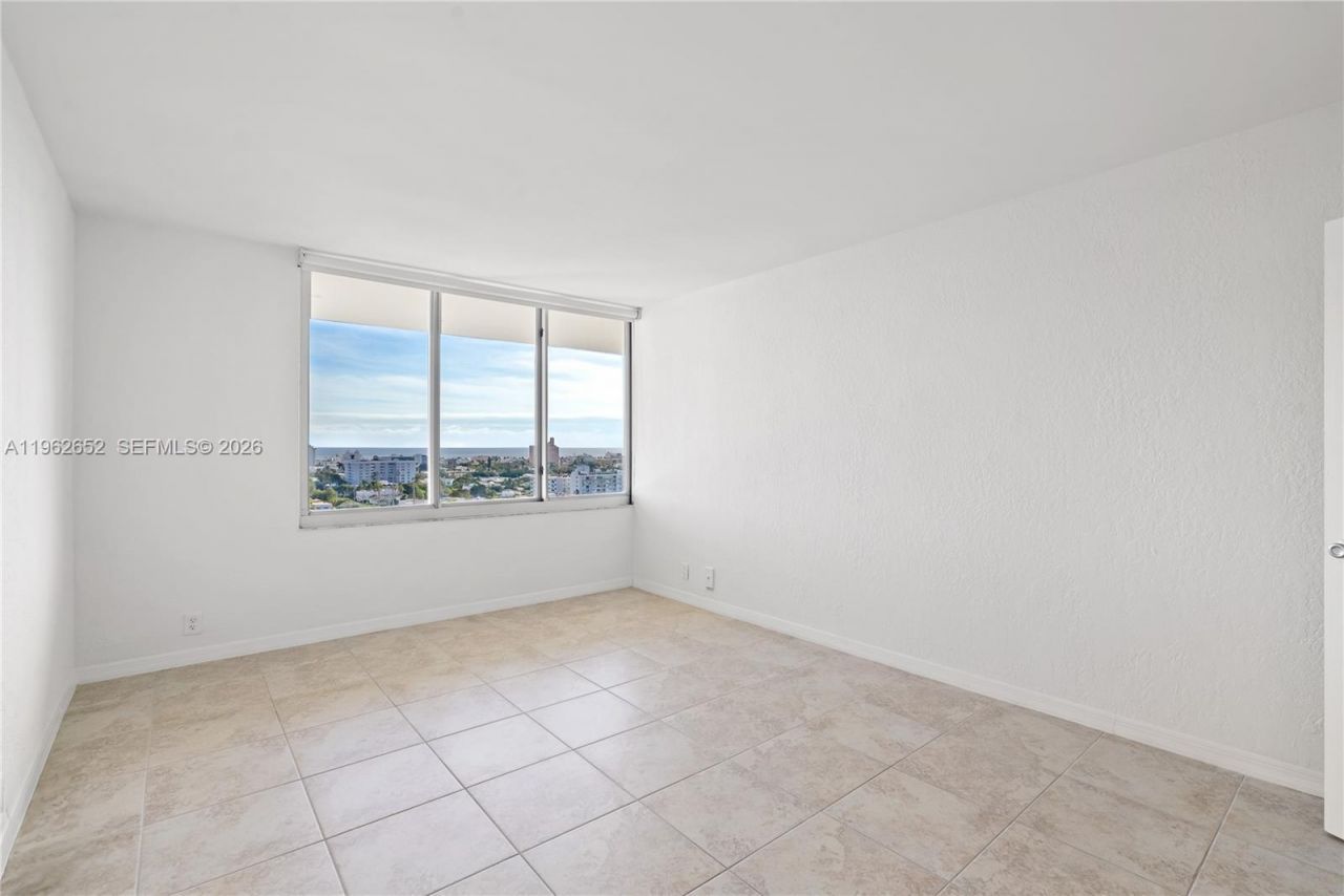 1200 West Ave , Unit PH08, Miami Beach, FL 33139 Photo