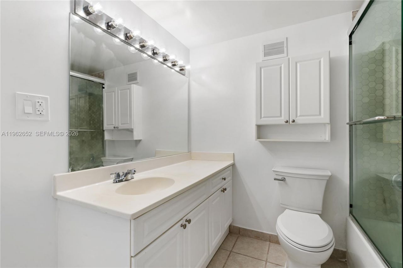 1200 West Ave , Unit PH08, Miami Beach, FL 33139 Photo