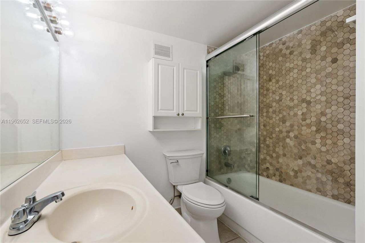 1200 West Ave , Unit PH08, Miami Beach, FL 33139 Photo