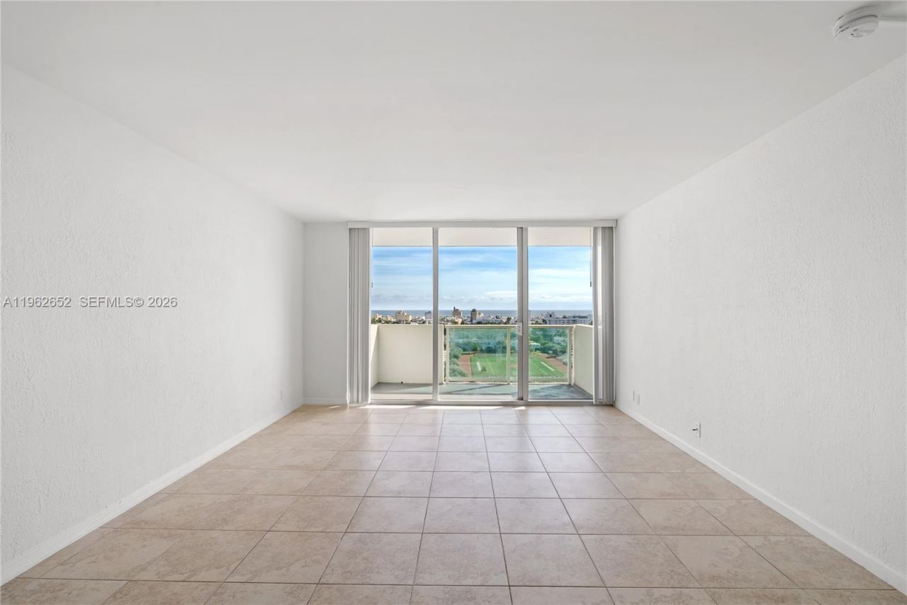 1200 West Ave , Unit PH08, Miami Beach, FL 33139 Photo