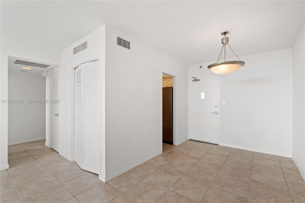 1200 West Ave , Unit PH08, Miami Beach, FL 33139 Photo