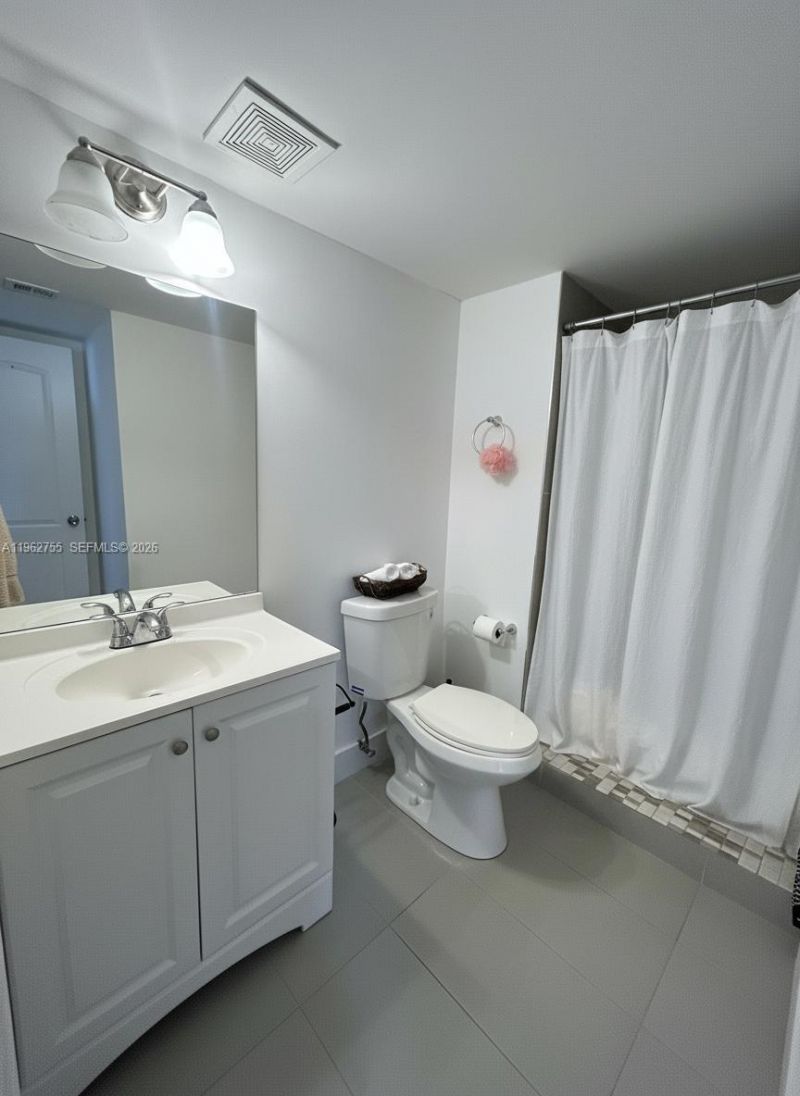 439 Lakeview Dr , Unit 106, Weston, FL 33326 Photo