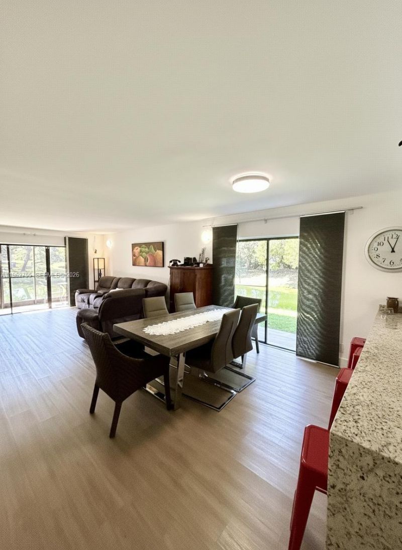 439 Lakeview Dr , Unit 106, Weston, FL 33326 Photo