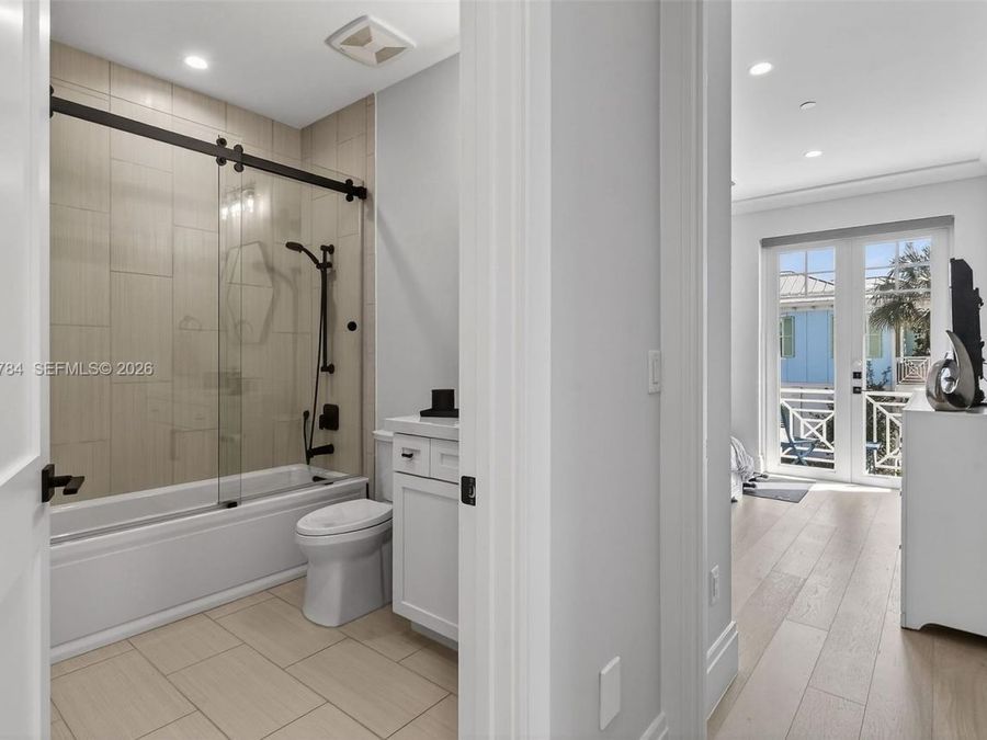 Property Image 64