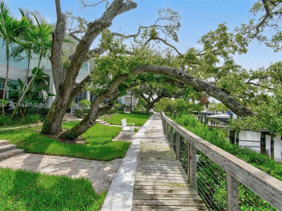 Property Image 85